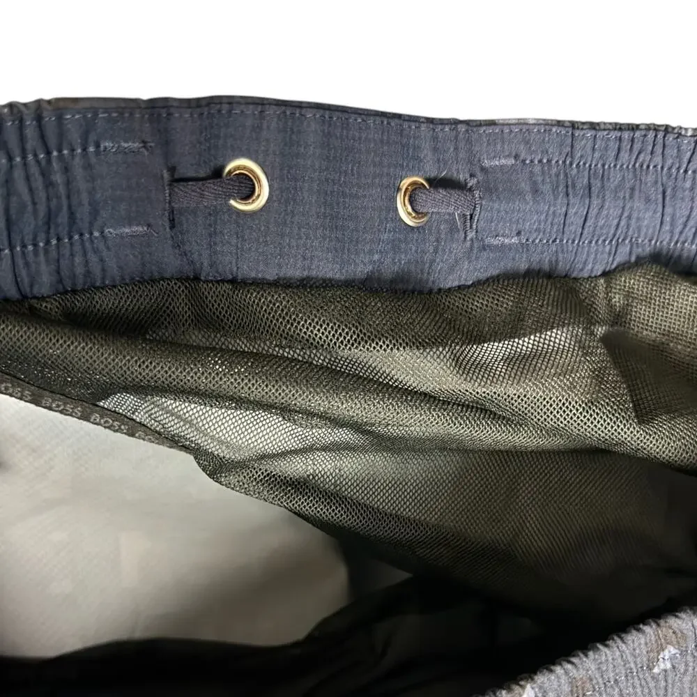 Hugo Boss dive into
